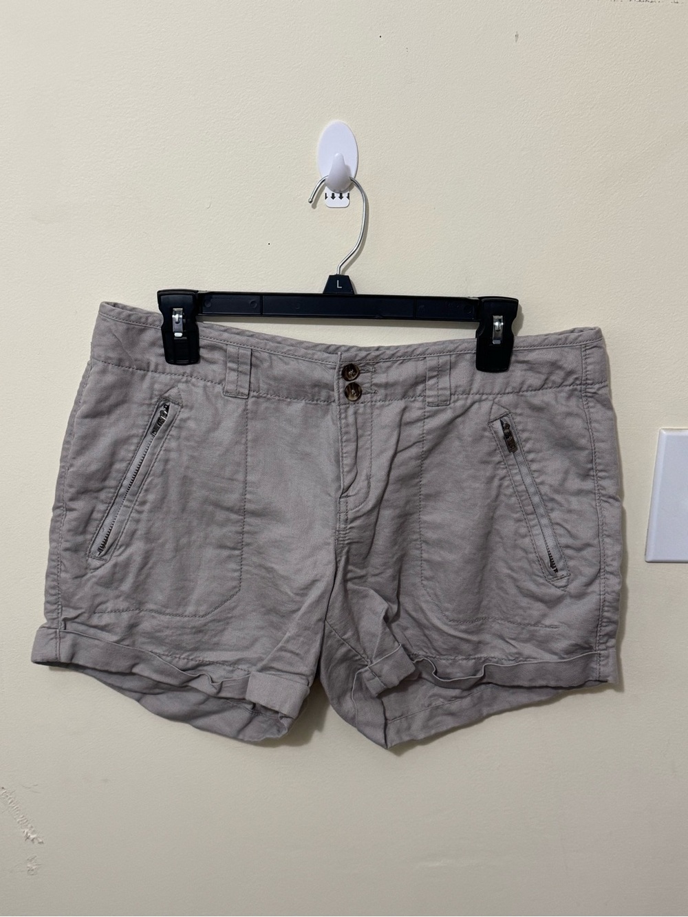 Old Navy Light Taupe Rolled-Hem Jean Shorts